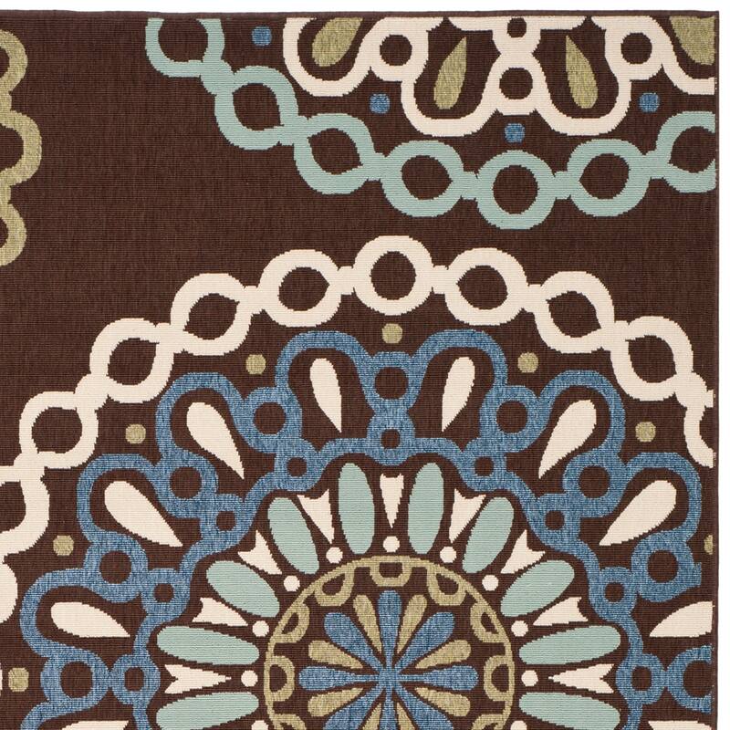 SAFAVIEH Veranda Felizitas Geometric Medallion Indoor/Outdoor Area Rug