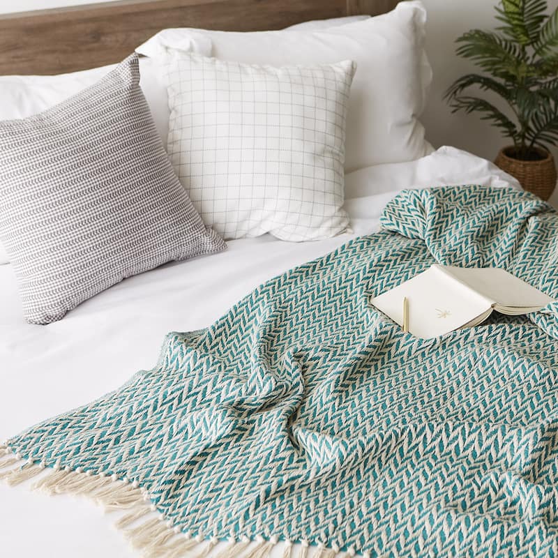 Stone Handloom Chevron Throw