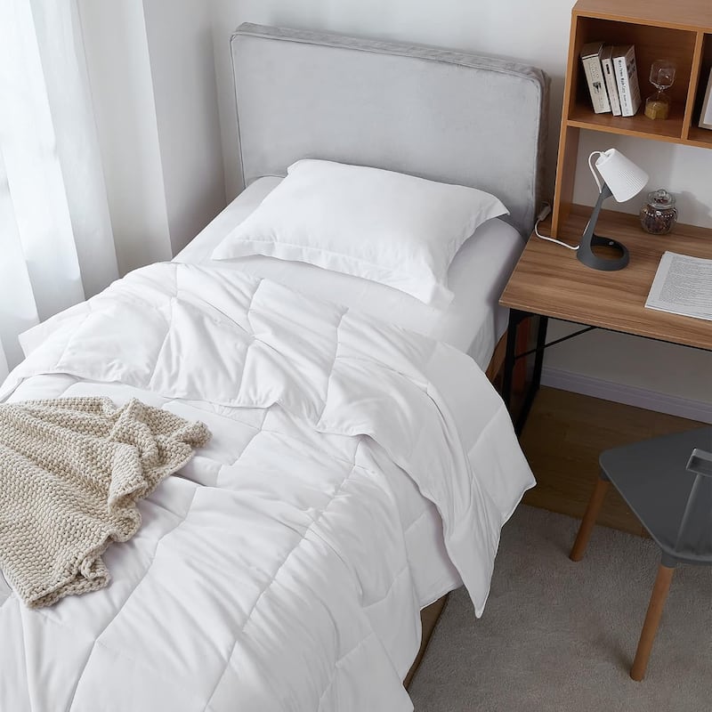 Menopleasing - Coma Inducer® Oversized Cooling Comforter Set.