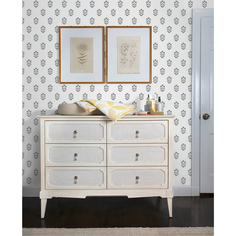 Erin Gates Kit Blue Heather Floral Wallpaper