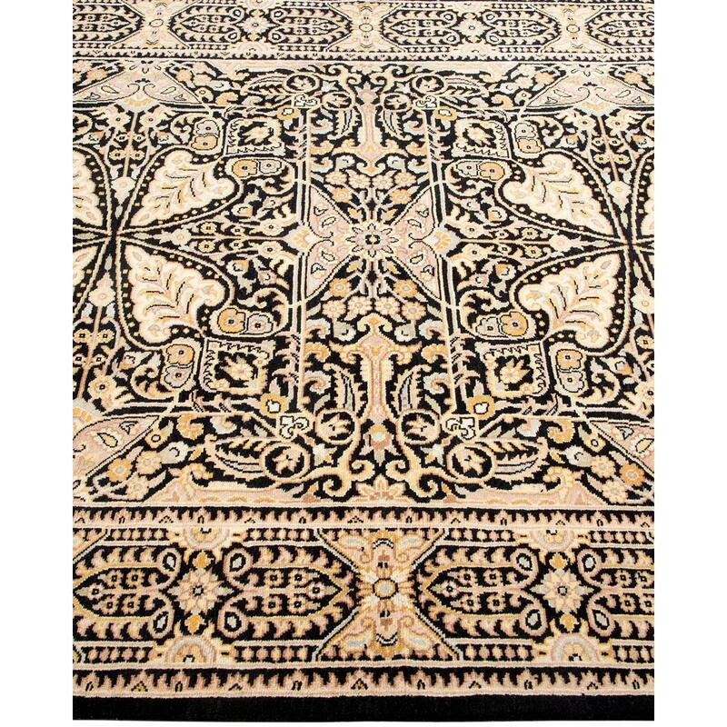 Overton Handknotted Wool Traditional Oriental Black Area Rug - 4' x 6'