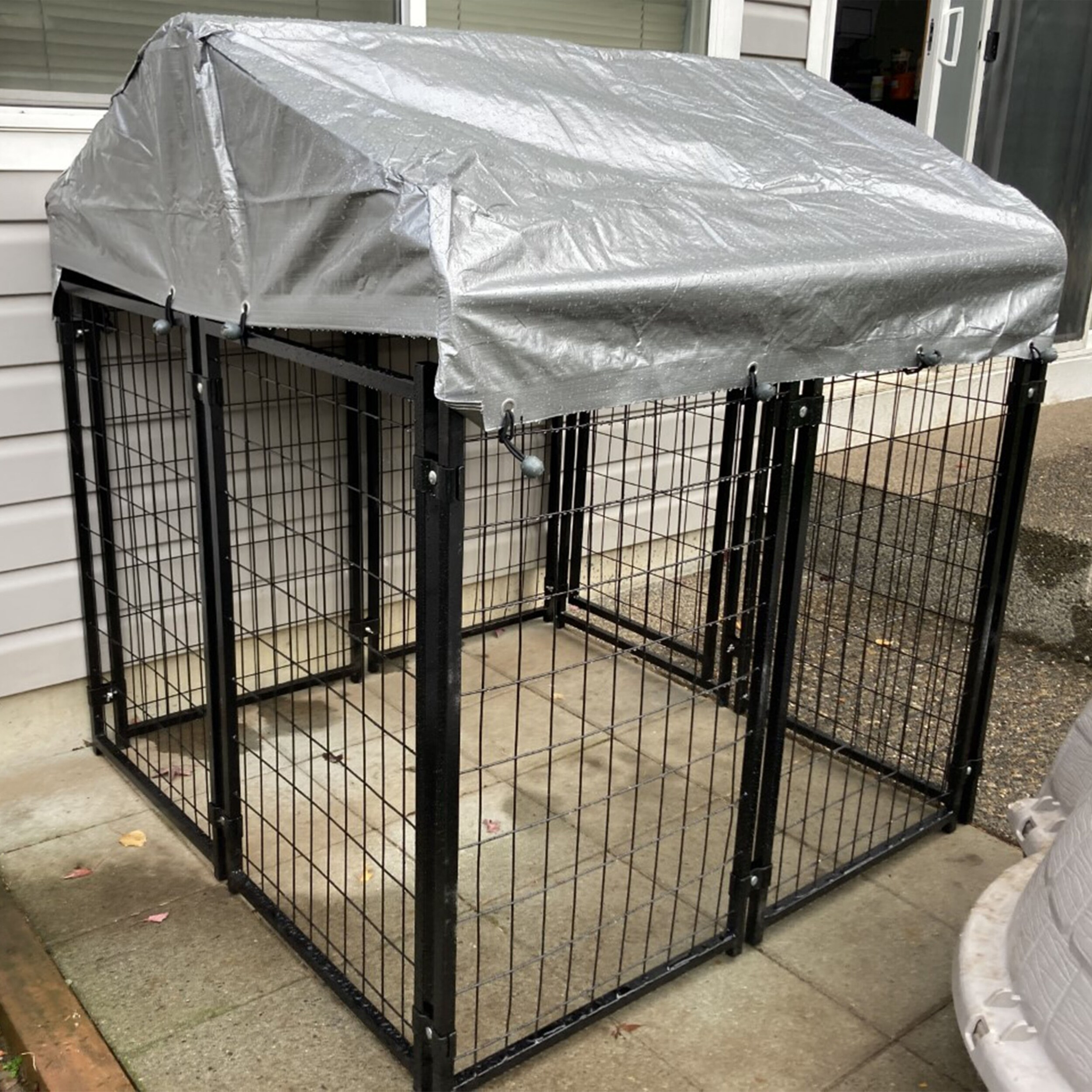 ALEKO Dog Kennel 4 x 4 x 4.5 ft Chain Link Pet Playpen Fence with Roof and  Fabric - Bed Bath & Beyond - 32072808