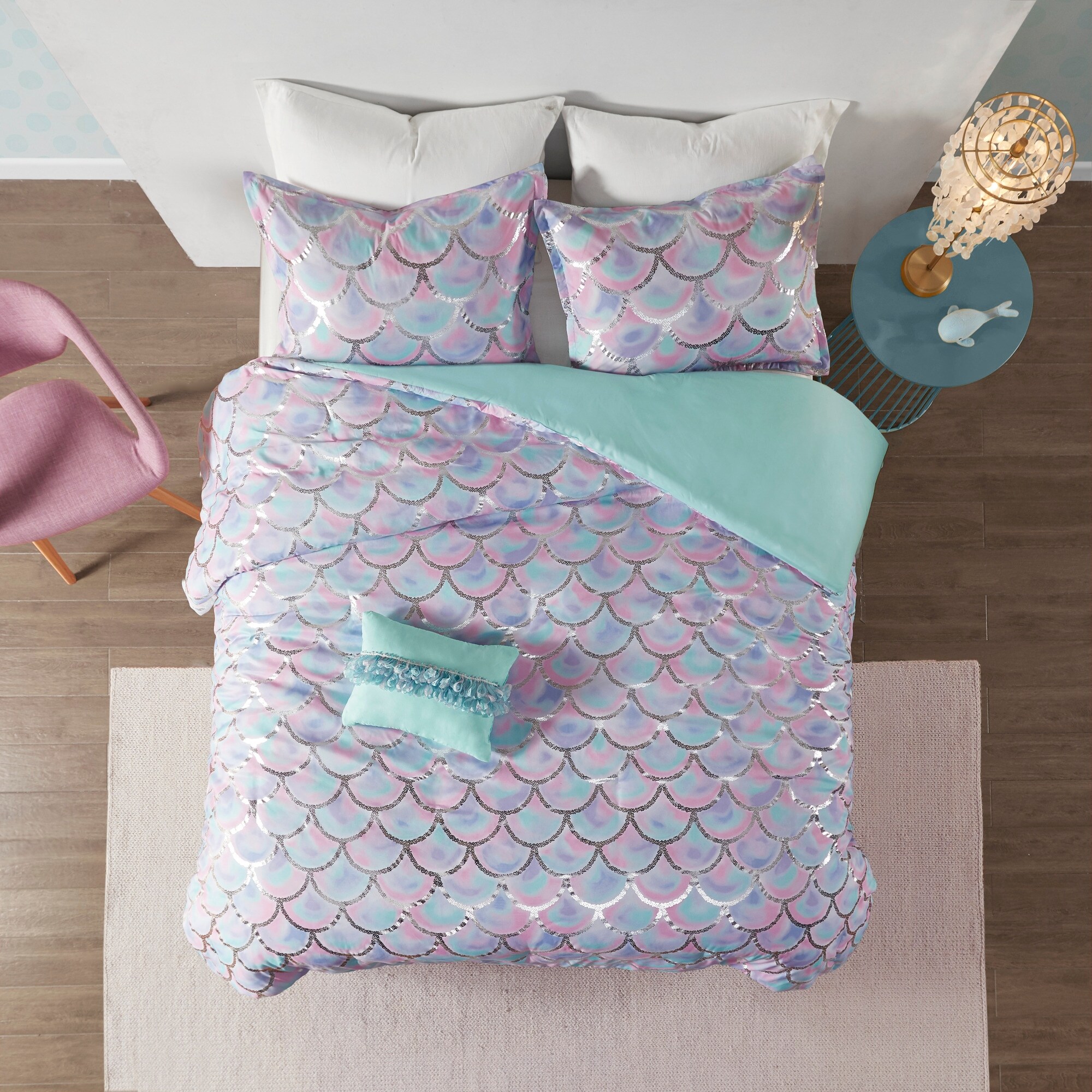 Mi Zone Phoebe Metallic Printed Reversible Duvet Cover Set On