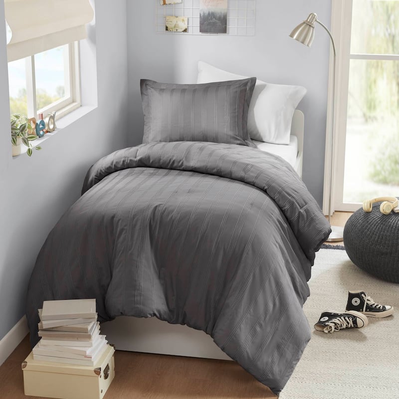 Chelsea Square Logan Woven Striped Duvet Set