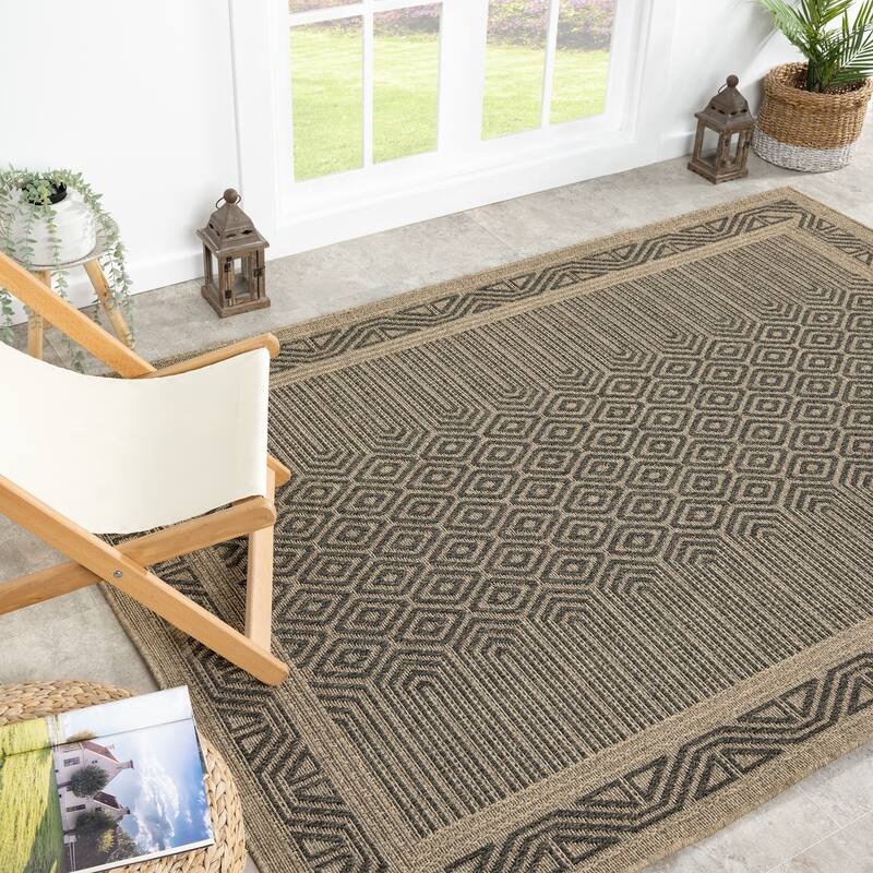 Abani Rugs Patio PAT140A Outdoor Grey Beige Geometric Tribal Area Rug