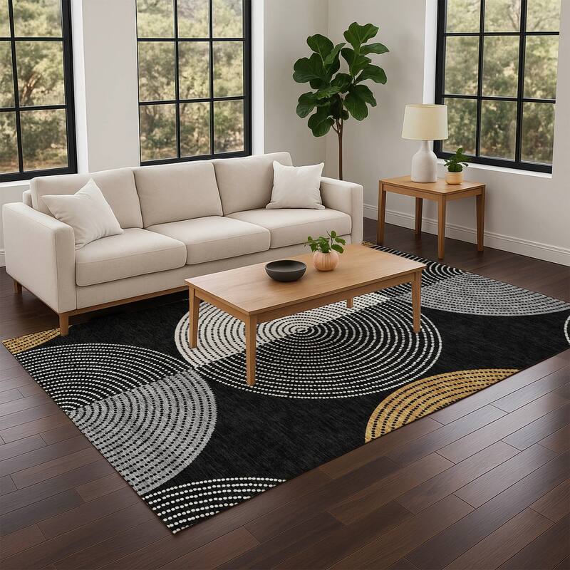 Machine Washable Indoor/ Outdoor Casual Circles Chantille Rug