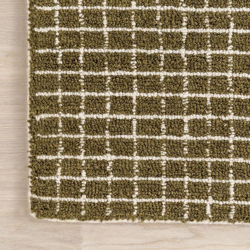 Nuloom Melrose Checked Wool Area Rug