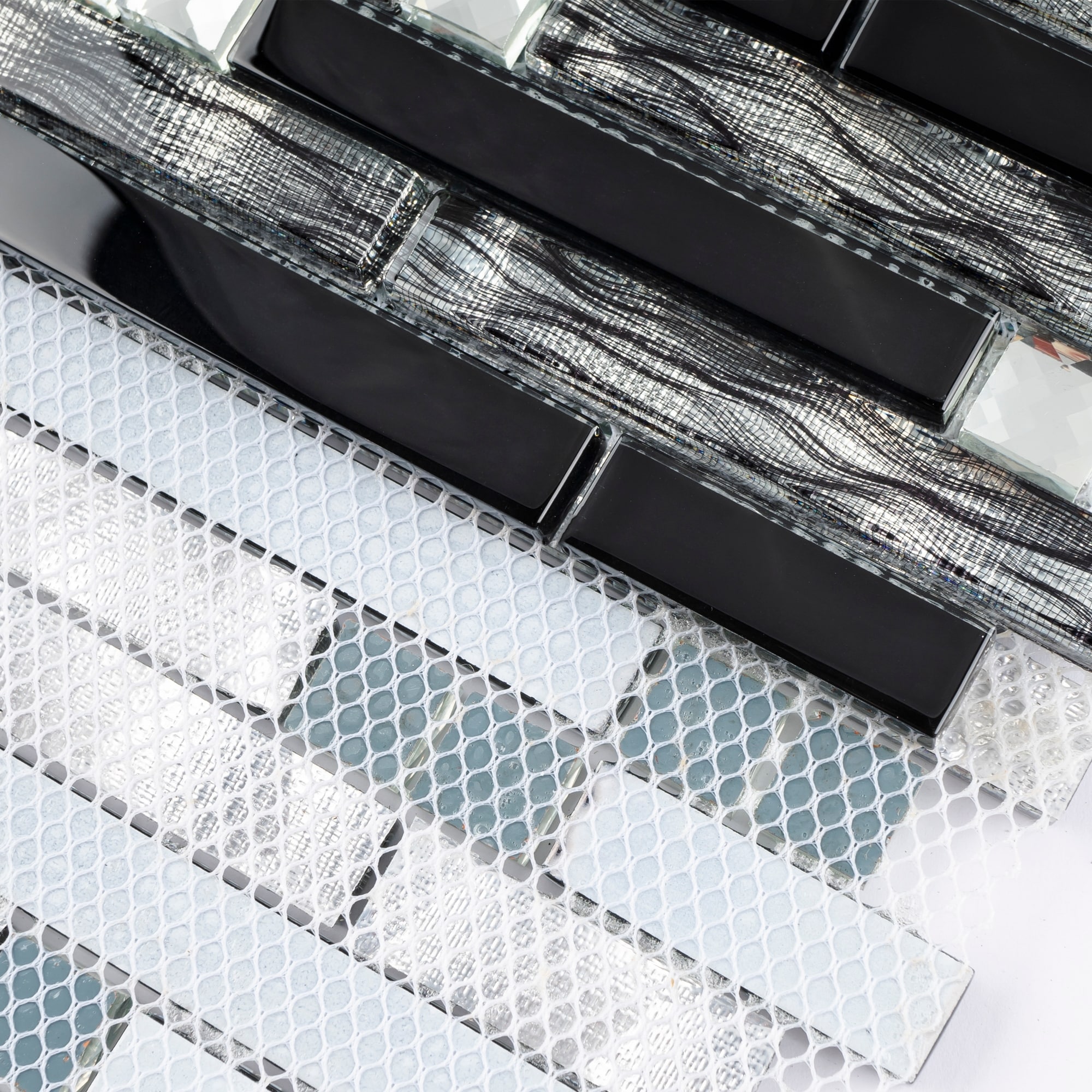 Shop Tilegen Crystal Diamond Wallpaper Random Sized Glass Mosaic