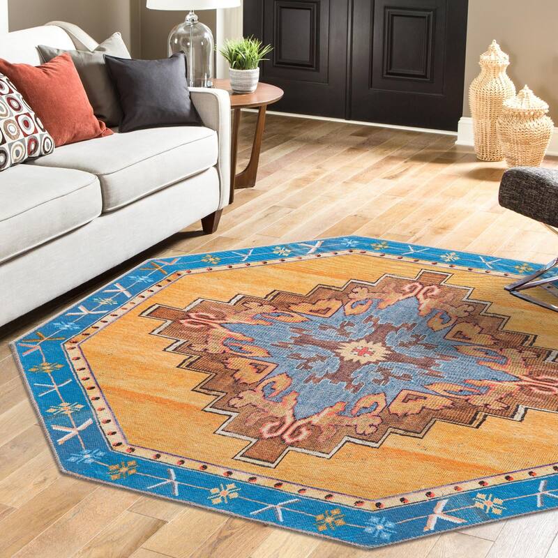Traditional Rine Collection Area Rug - 7'6"x7'6" Octagon - Orange