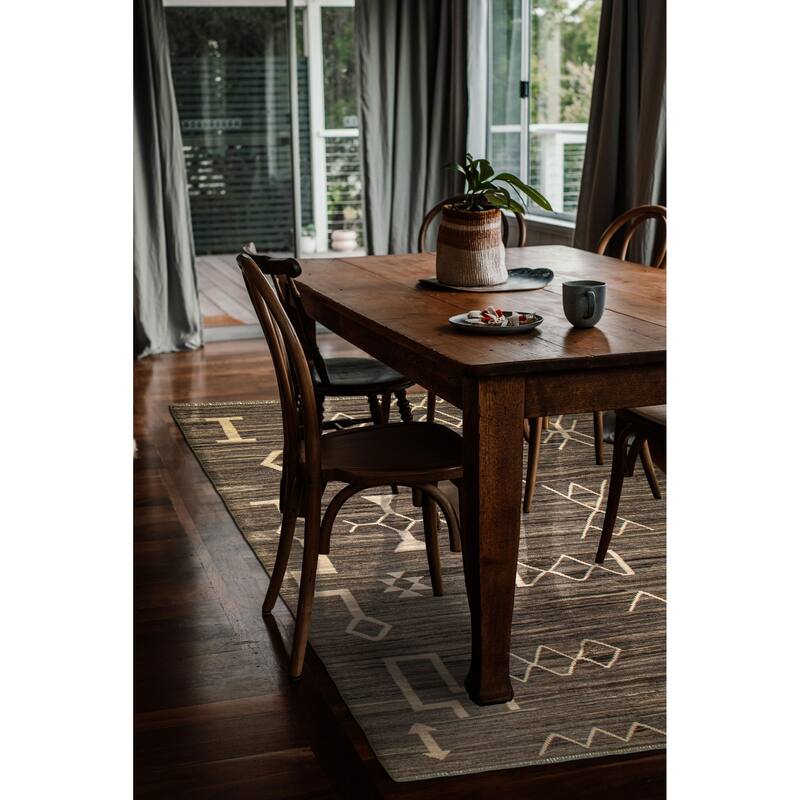Sivas Taupe Kilim 5'8" x 8'1" - 5'8 x 8'1