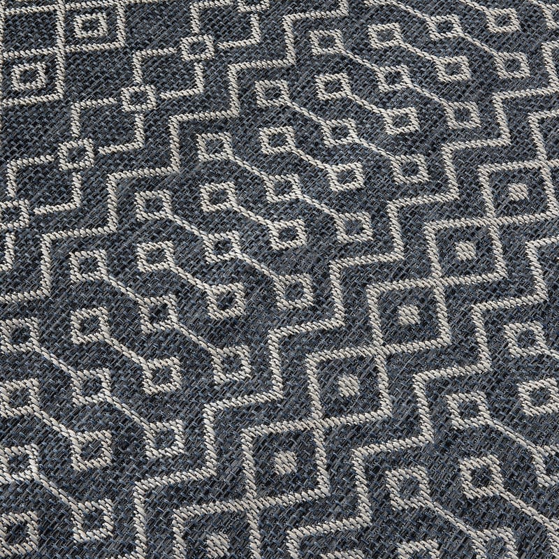 Trellis Bohemian Indoor/Outdoor Area Rug