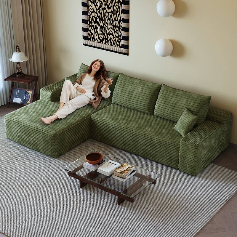Sofa 107-in Casual Green 3 -seater Left Reclining Sectional - 8' x 10'