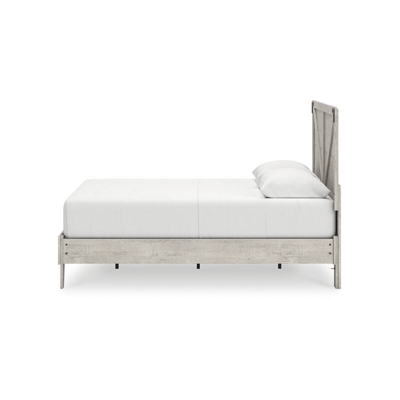 Signature Design by Ashley Shawburn White Platform Bed