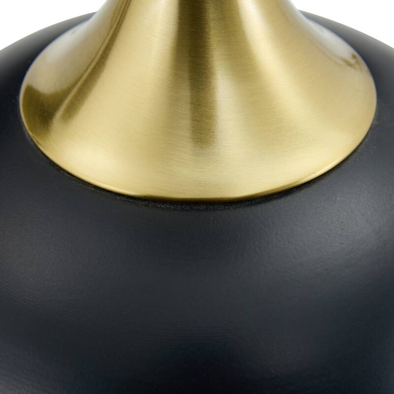 Small Circular Side Table Coffee Table, Metal Base Living Room Table, Walnut Wood Grain Minimalist Modern Decoration