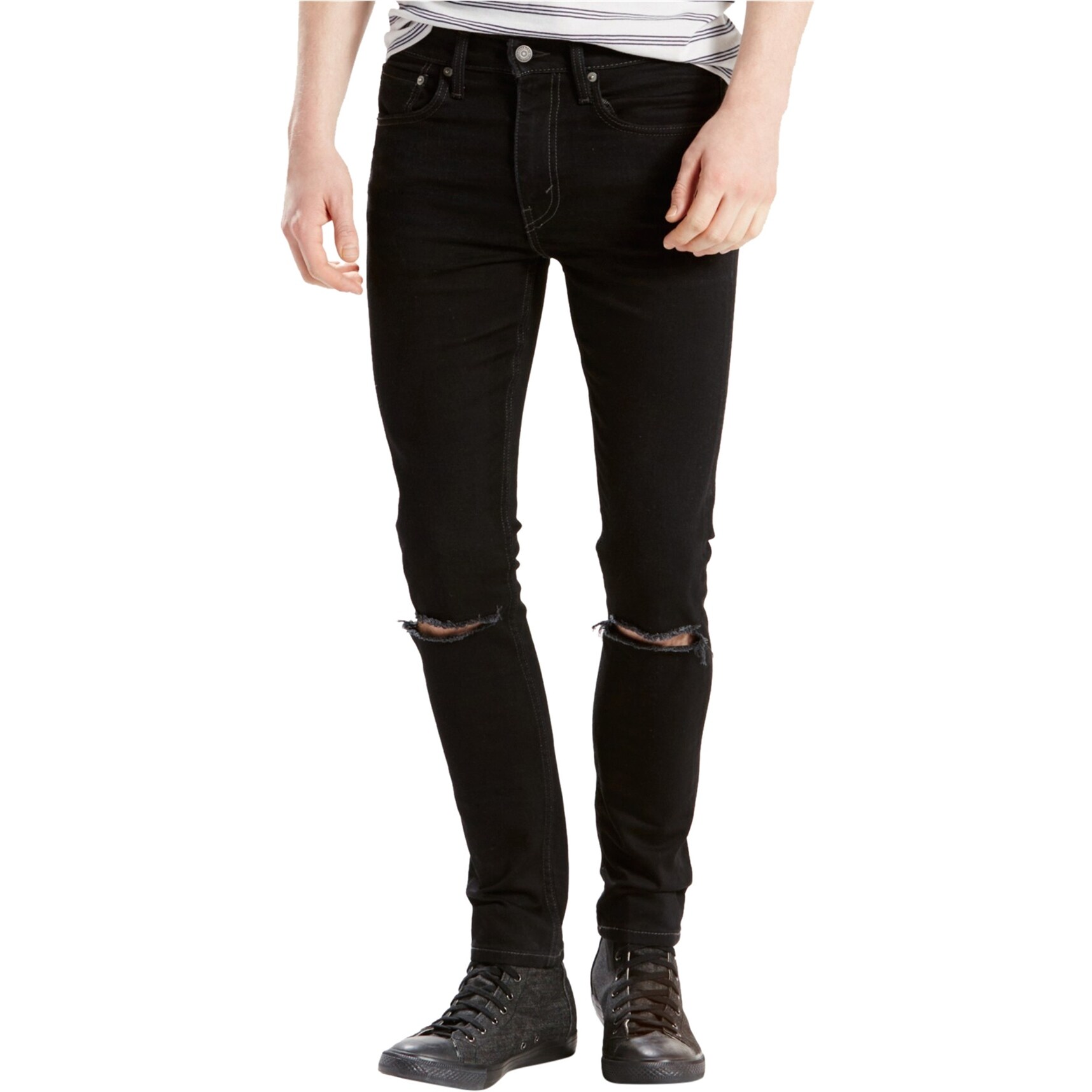 Black levi's ripped jeans