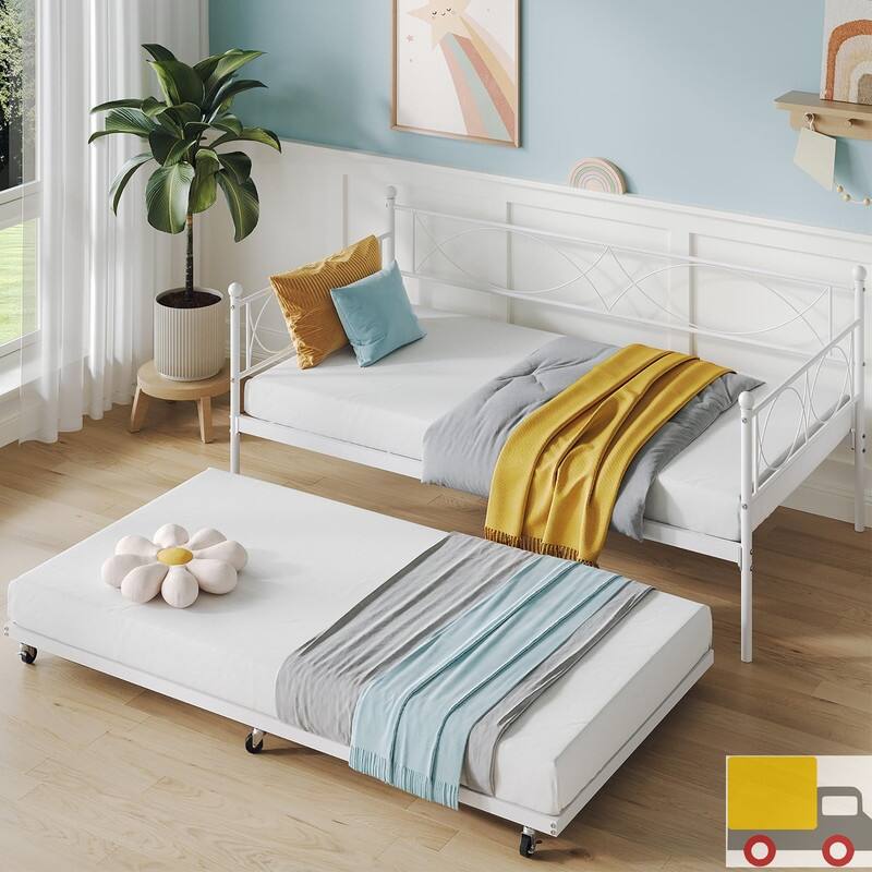 Twin Metal Daybed with Pull-Out Trundle - Twin - White