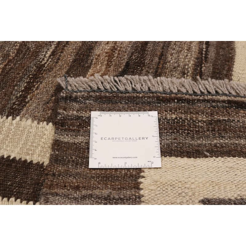 Sivas Brown Kilim 6'7" x 9'4" - 6'7 x 9'4