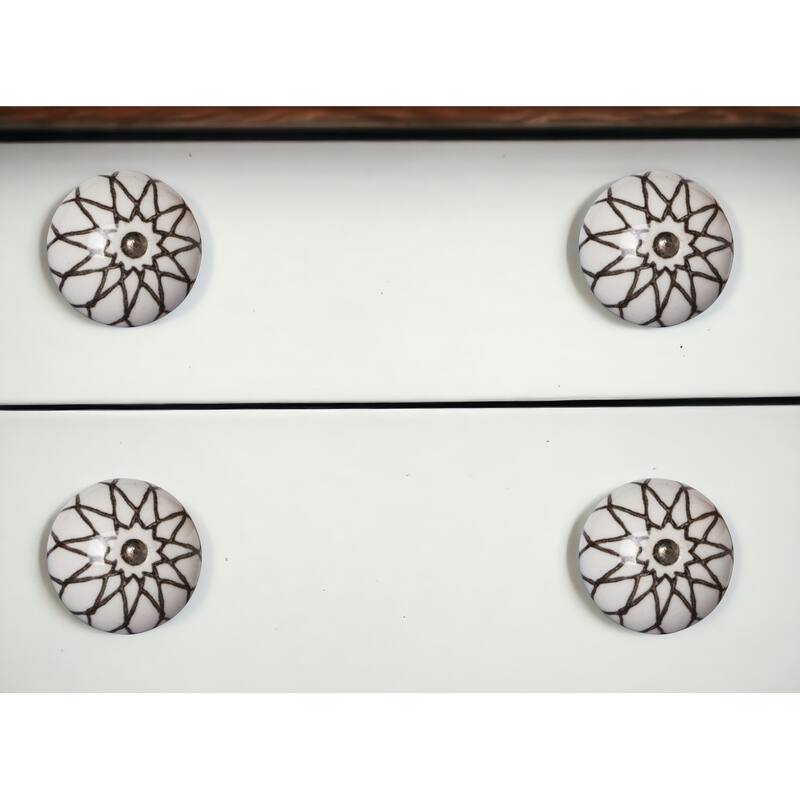 HomeRoots Set of Eight Brown Ceramic And Metal Drawer Pull Knobs - 1.5' X '1.5' X '1.5 - Brown - 1.5' X '1.5' X '1.5