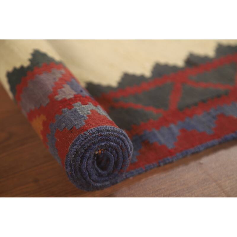 Beige Kilim Qashqai Persian Vintage Area Rug Hand-Woven Wool Carpet - 4'11" x 7'9"