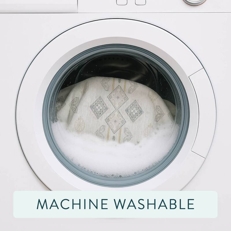 Machine Washable Indoor/ Outdoor Global Hiawatha Chantille Rug