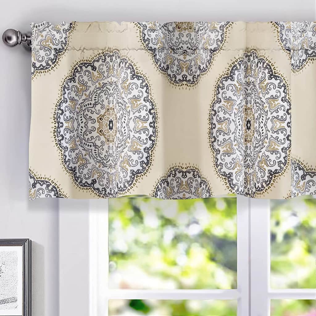 Porch & Den Alfreda Medallion Lined Window Valance