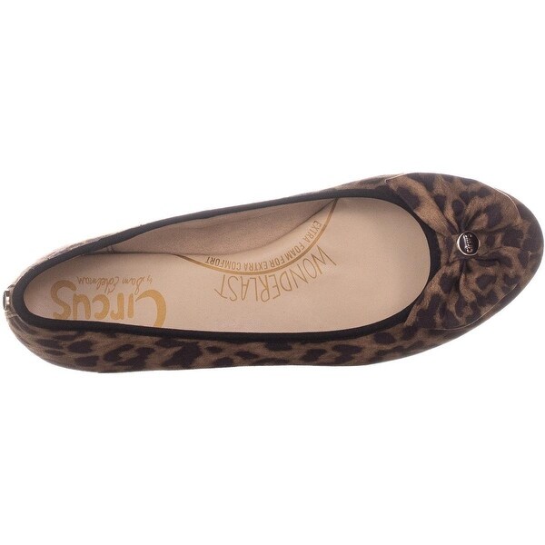 circus by sam edelman carmen flats