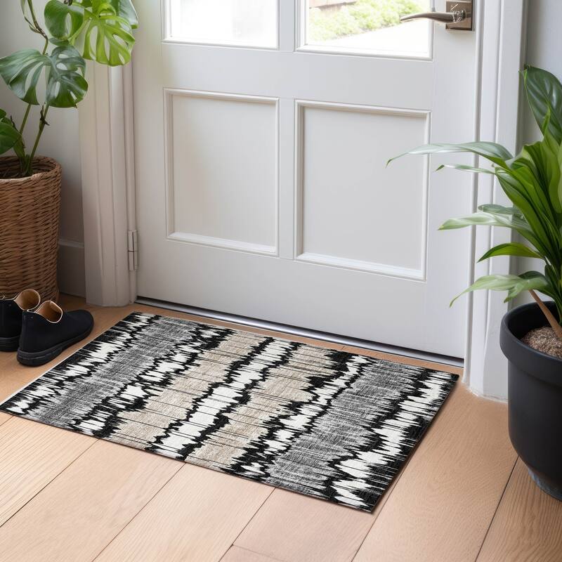 Premium Washable Super Soft Modern Stripe Mayfield Rug - Black - 1' 8" x 2' 6" - Rectangle