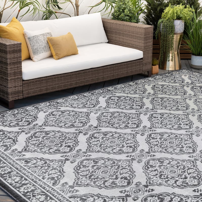 Vision French Country Floral Indoor/Outdoor Area Rug
