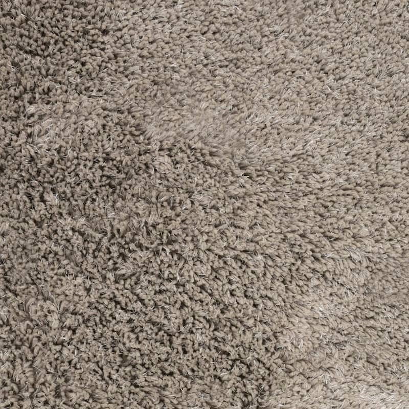 Alexander Home Laura Hand-tufted Modern Shag Area Rug