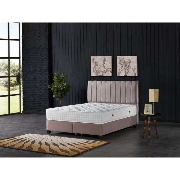 Queen bed hotsell frame under 150