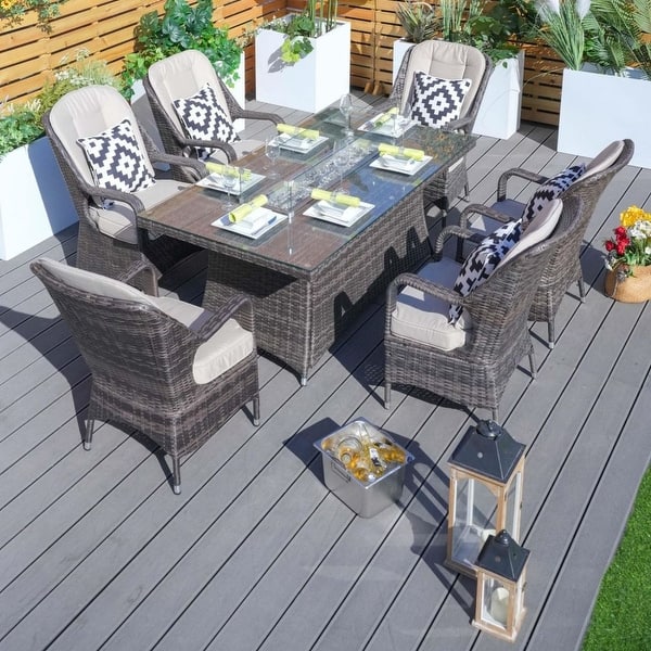 Moda Furnishings 58
