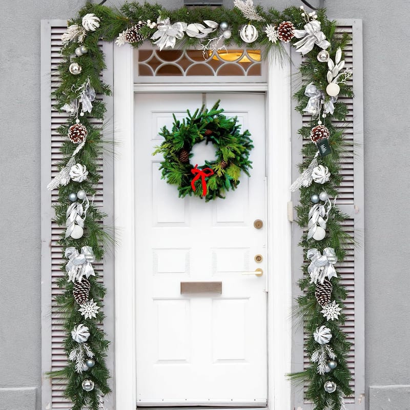 6FT Battery Powered Xmas Garland Prelit Lights Indoor/Outdoor with Timer - N/A