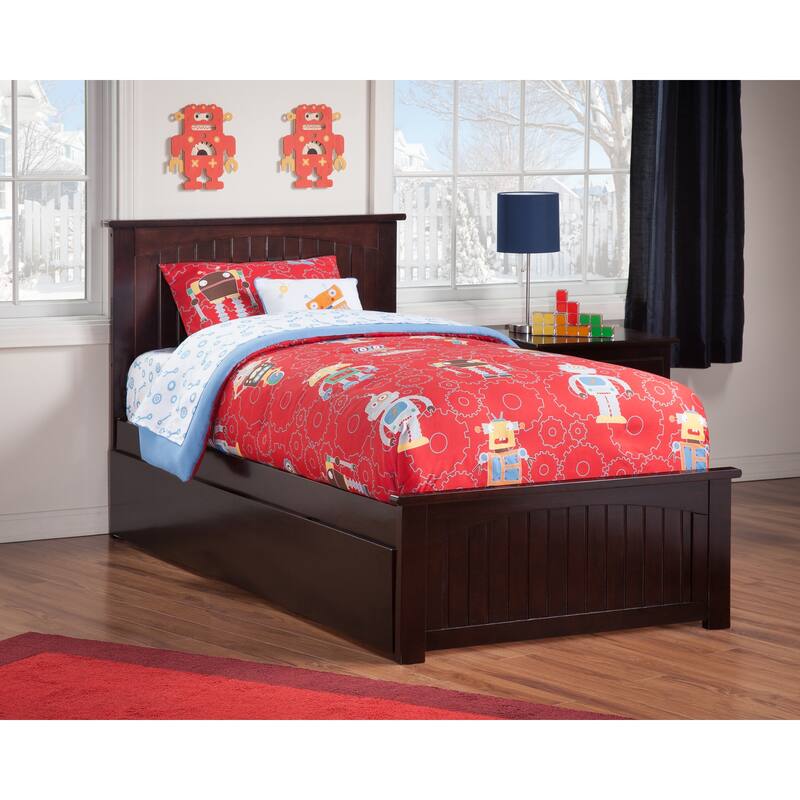 Nantucket Bed with Matching Footboard and Twin XL Trundle