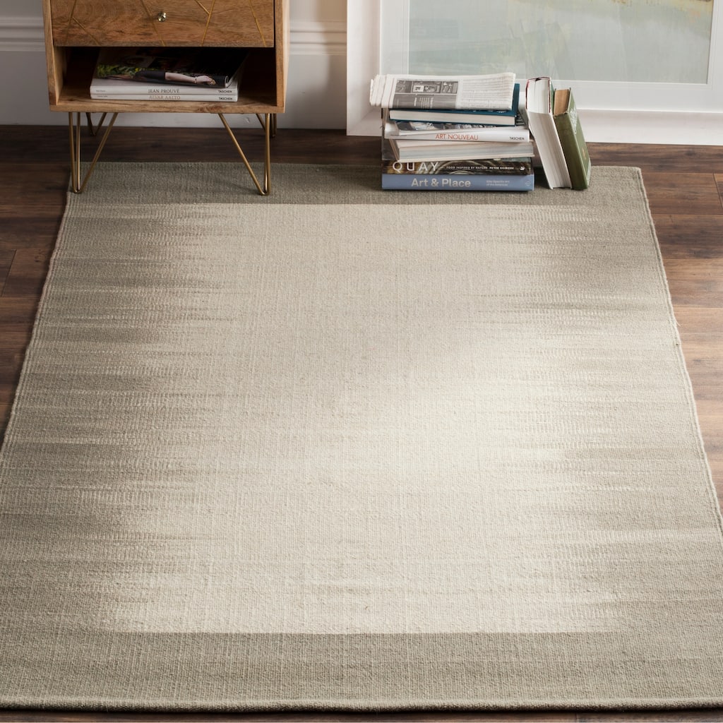 SAFAVIEH Handmade Flatweave Kilim Kristien Wool Rug