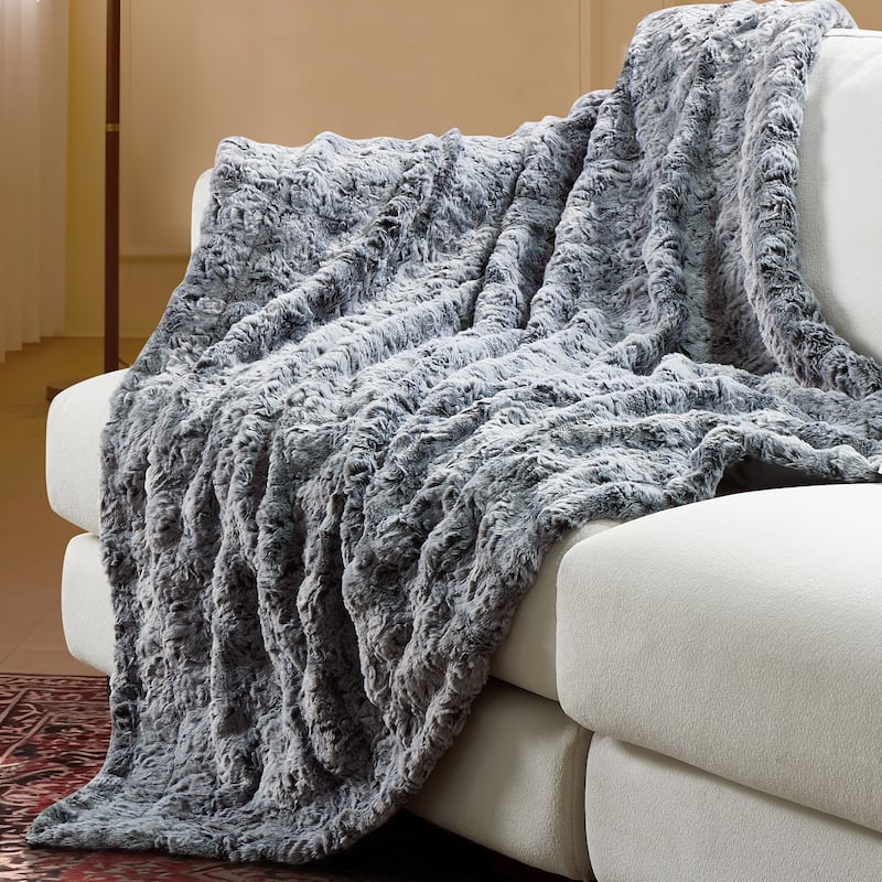 Variegated Warm Plush FauxFur Throw Cozy and Furry Blankets for Sofa