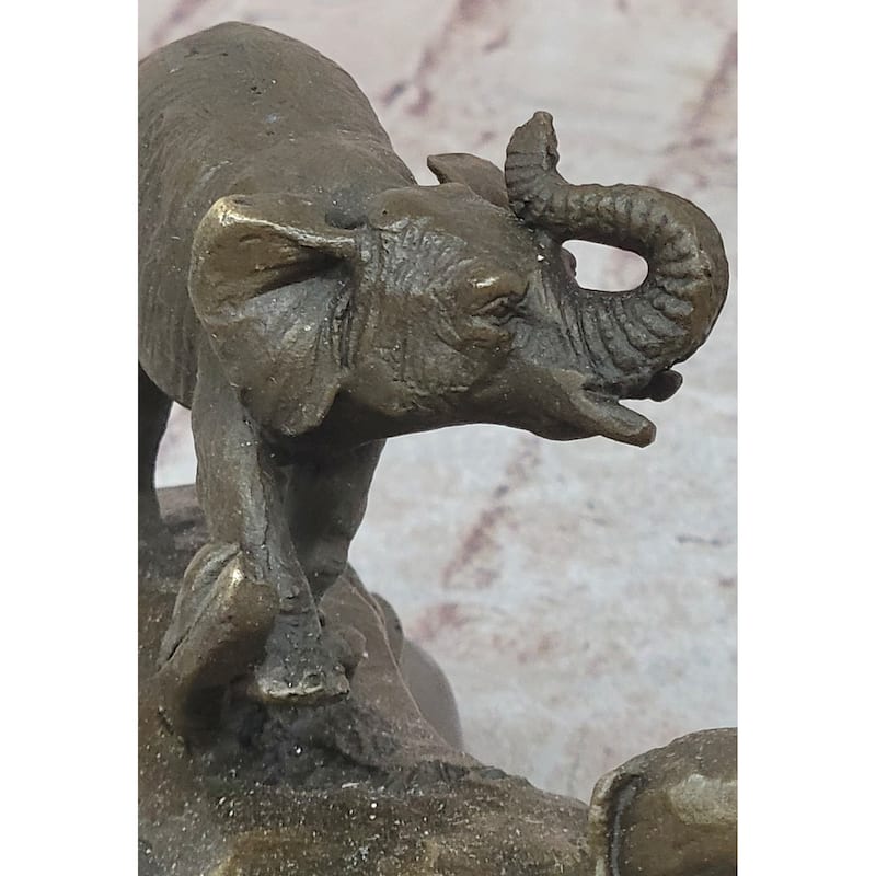 Three Imitative Elephants Family - Hot Cast Bronze Sculpture Of African Wildlife On Marble Base