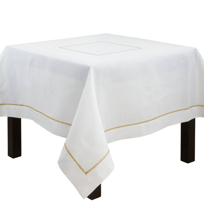 Tablecloth With Embroidered Border Design