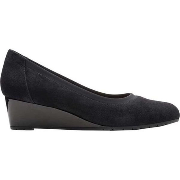 clarks wedges black