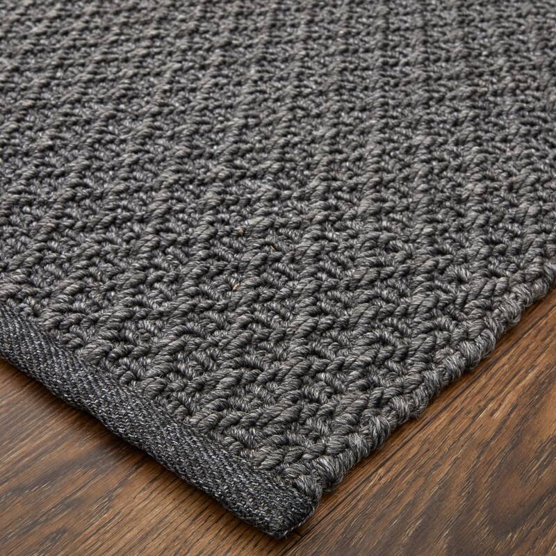 Grand Bazaar Faro Hand Woven Solid Modern Area Rug