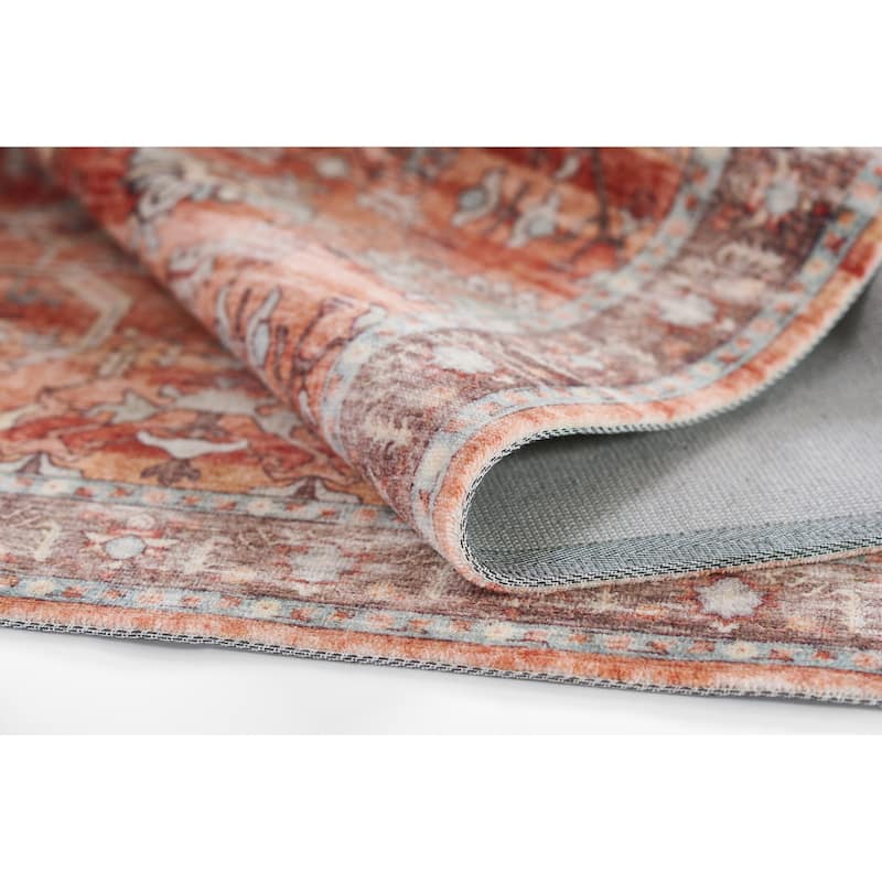 Momeni Sultana Polyester Traditional Area Rug