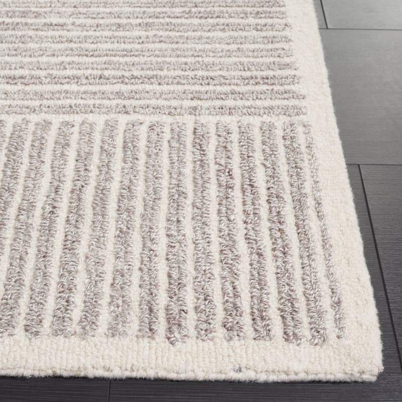SAFAVIEH Handmade Renewal Annalise Contemporary Rug