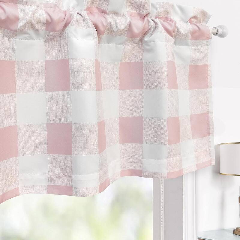 DriftAway Buffalo Checker Plaid Pattern Lined Window Valance - 52'' width x 18'' length