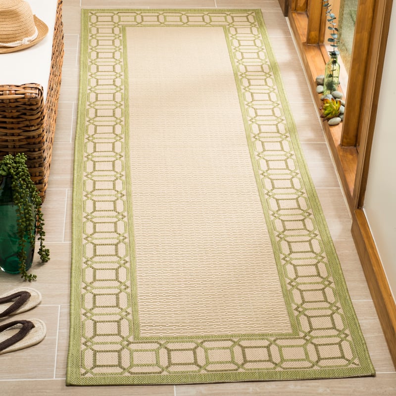 Martha Stewart by SAFAVIEH Facet Border Indoor/ Outdoor Waterproof Rug