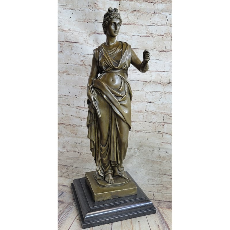 Gorgeous Roman Maiden 100 Percent Solid Bronze Sculpture Art Roman Goddess