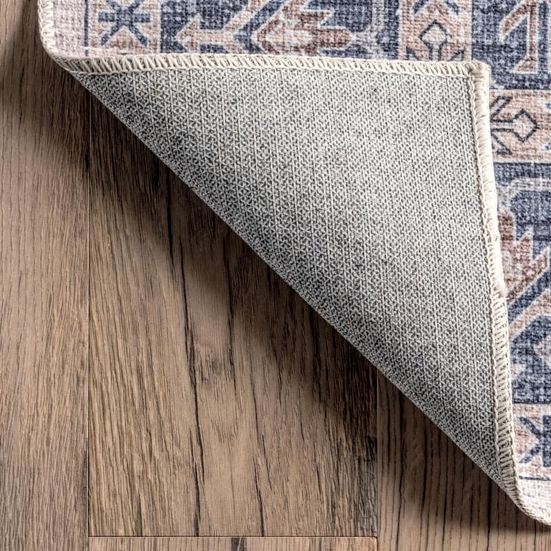 Nuloom Finley SpinClean Machine Washable Vintage Distressed Area Rug