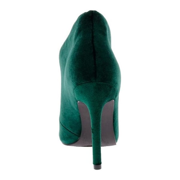 penny loves kenny miff velvet pump