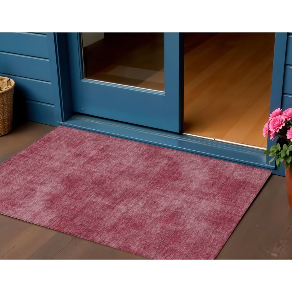 HomeRoots Solid Color Transitional Rectangle Outdoor Rug