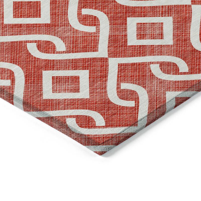 Machine Washable Indoor/ Outdoor Chantille Modern Trellis Rug