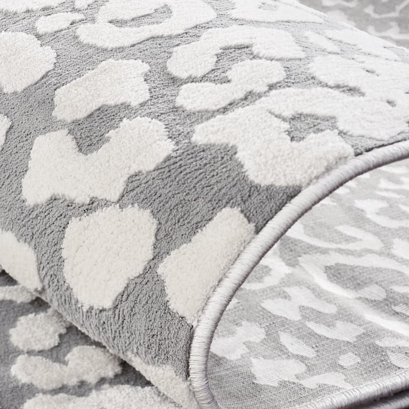 N Natori Serengeti Leopard Area Rug