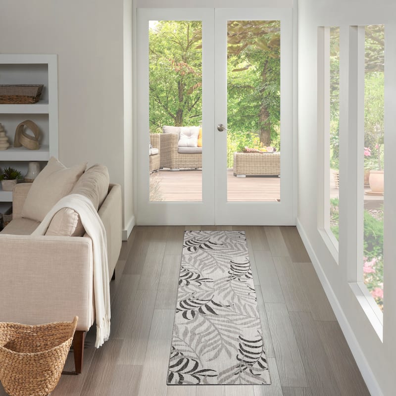 Nourison Garden Oasis Indoor/Outdoor Nature Area Rug